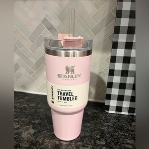BNWT Stanley 30oz “flawless pink”